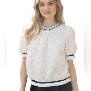 Voy Women’s Textured Short Puff Sleeve with Stripe Trim